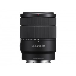 Sony E 18-135mm f/3.5-5.6...
